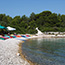 Bay Zdrilca, pebble beach